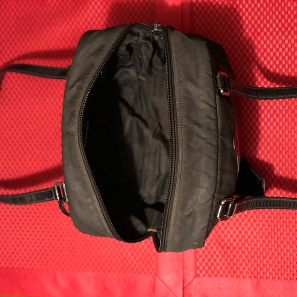 Authentic PRADA Black Nylon & Leather Shoulder Bag - Picture 4 of 4